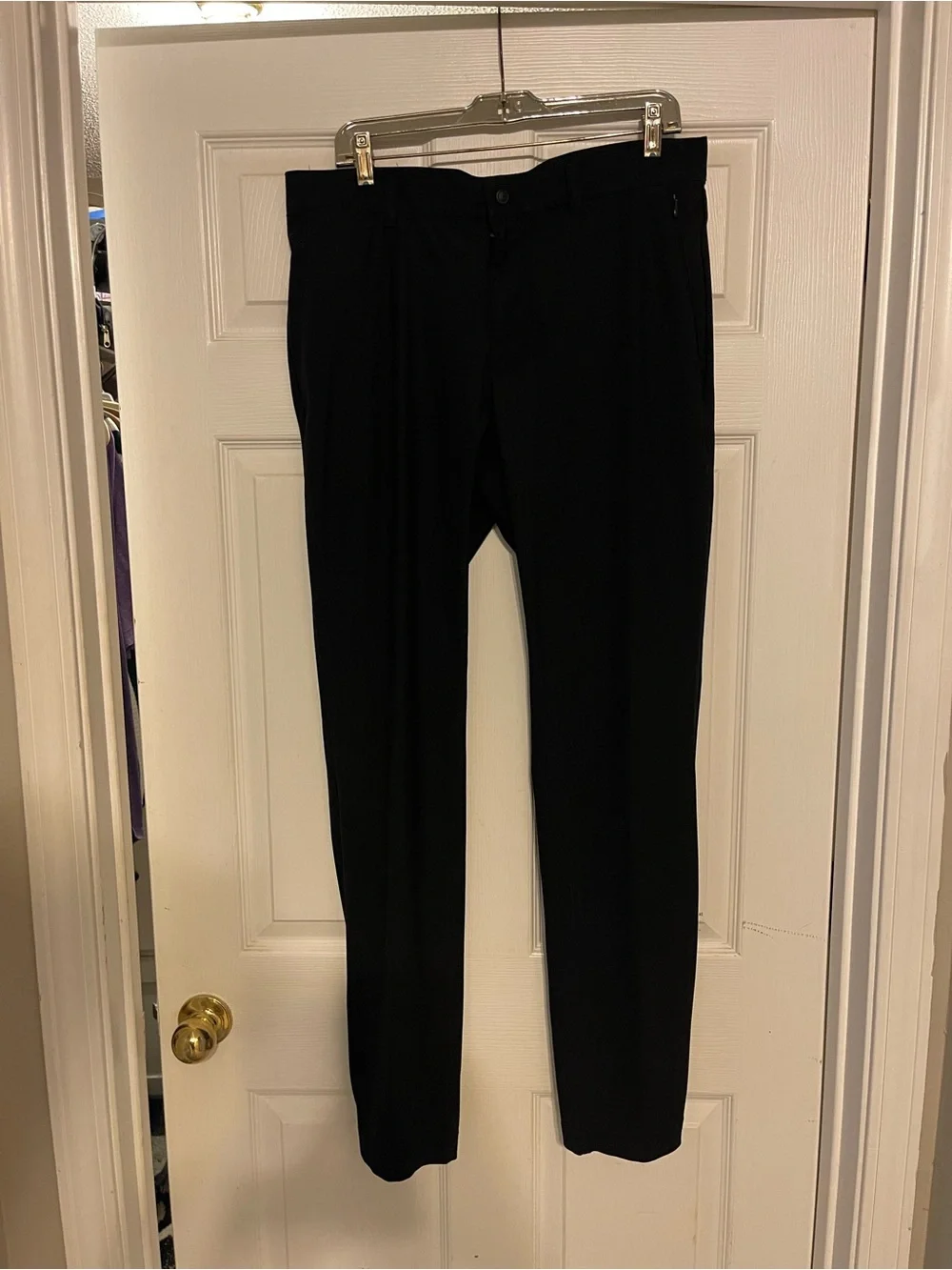 Banana Republic Aiden Fit Casual Dress Pants in Black - Slim Tailored Look